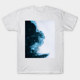 Abstract Aerial Lake in Iceland – Minimalist Landscape Photography T-Shirt